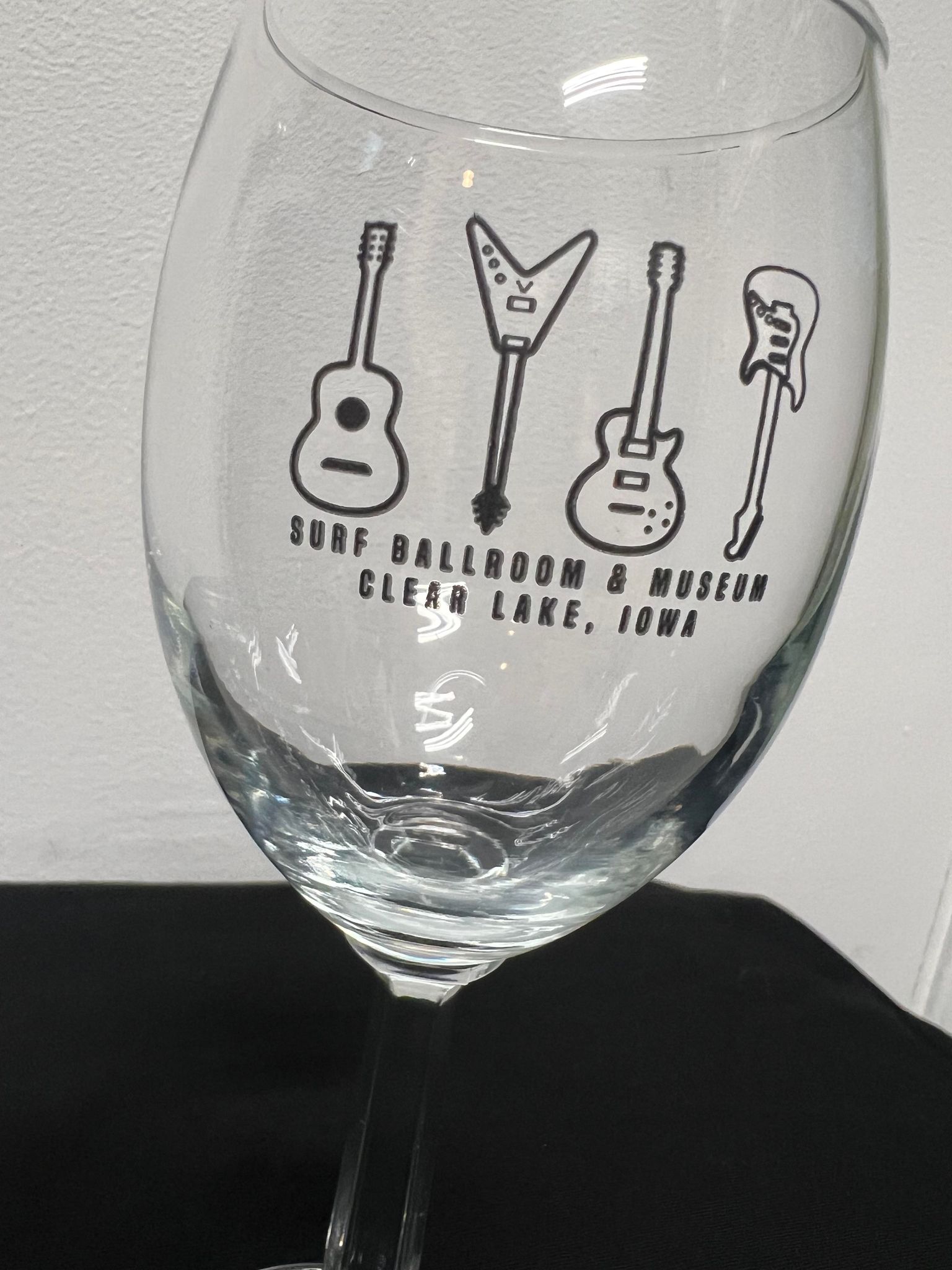 Wine & Champagne Glasses - Image 3