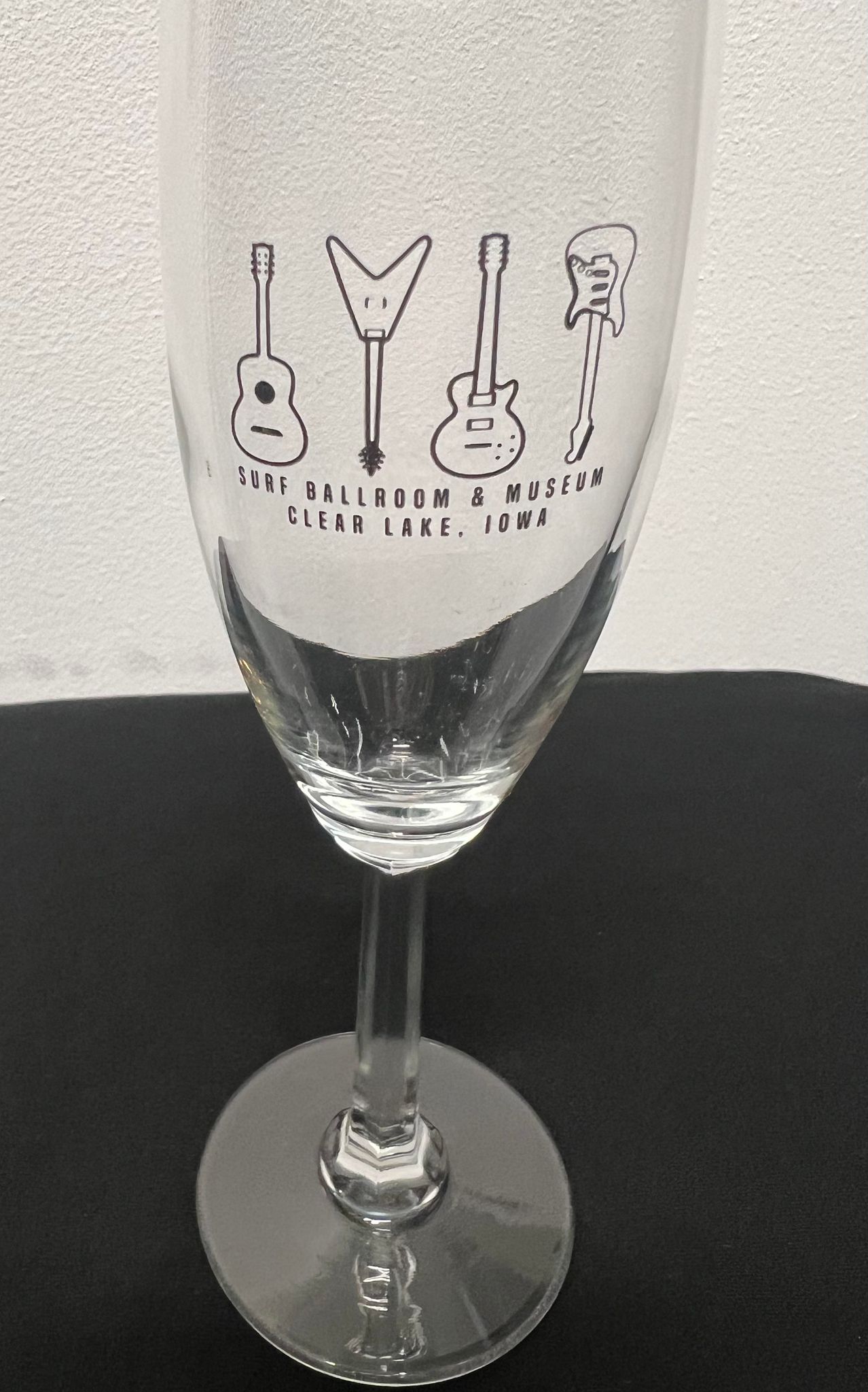 Wine & Champagne Glasses - Image 5