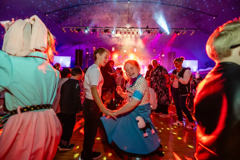 Winter Dance<br />
Party Rockin’ Kid’s Show